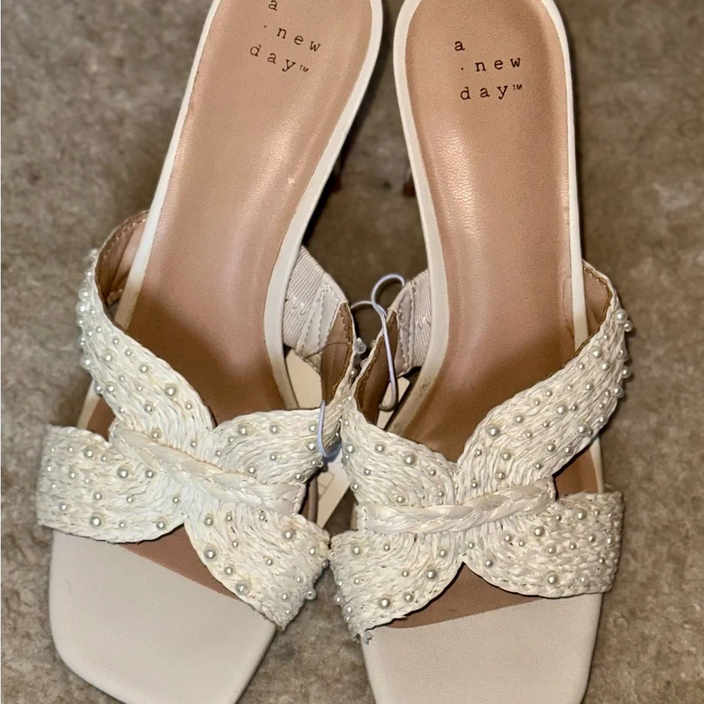 NWT a new day Ivory Embellished Heels - Picture 2 of 4